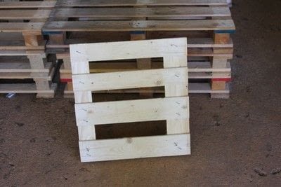 How to make a bench. Diy Pallet Furniture - Step 13