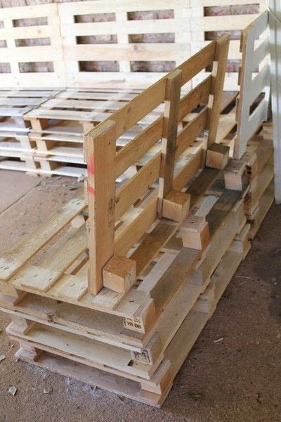 How to make a bench. Diy Pallet Furniture - Step 15