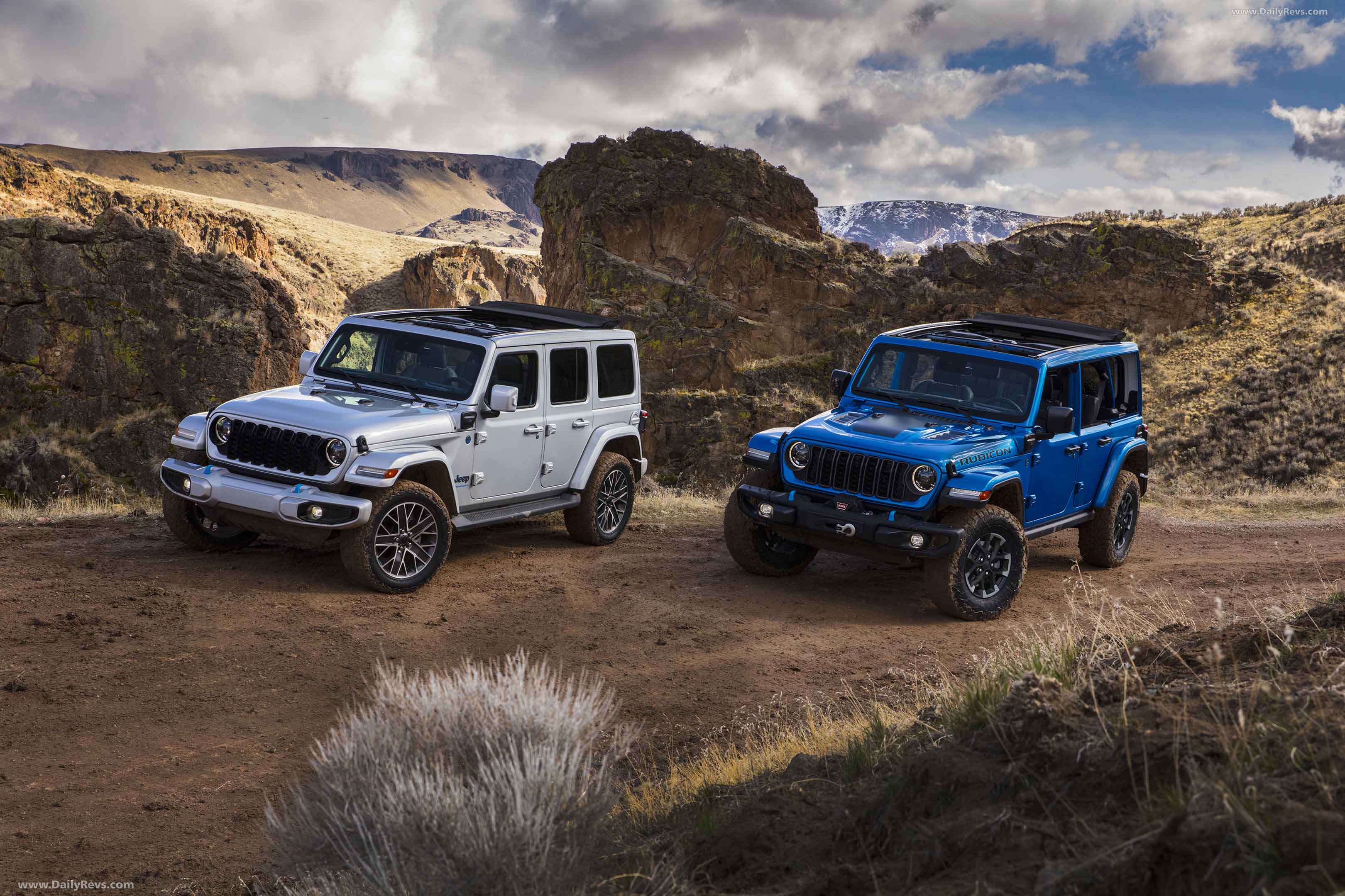 Image for 2024 Jeep Wrangler High Altitude 4xe - Exteriors, Interiors and Details