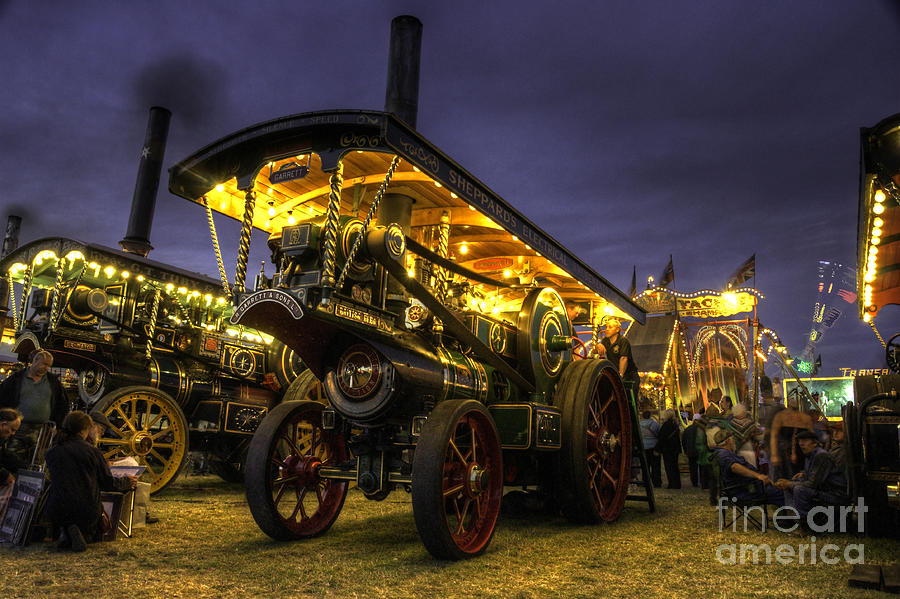 showmans-engine-by-night-rob-hawkins.jpg