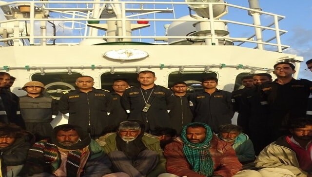 Pakistan boat with 10 crew members apprehended off Gujarat coast ...