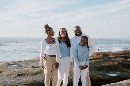 San Diego family trip photoshoot at Windansea Beach in La Jolla