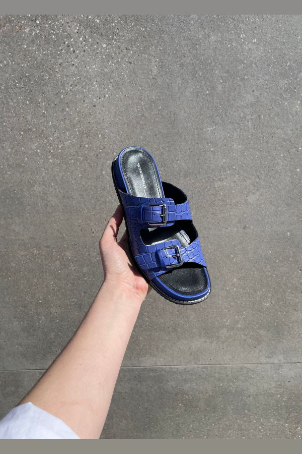 "INTENTIONALLY __________." Dot Sandals - Cobalt