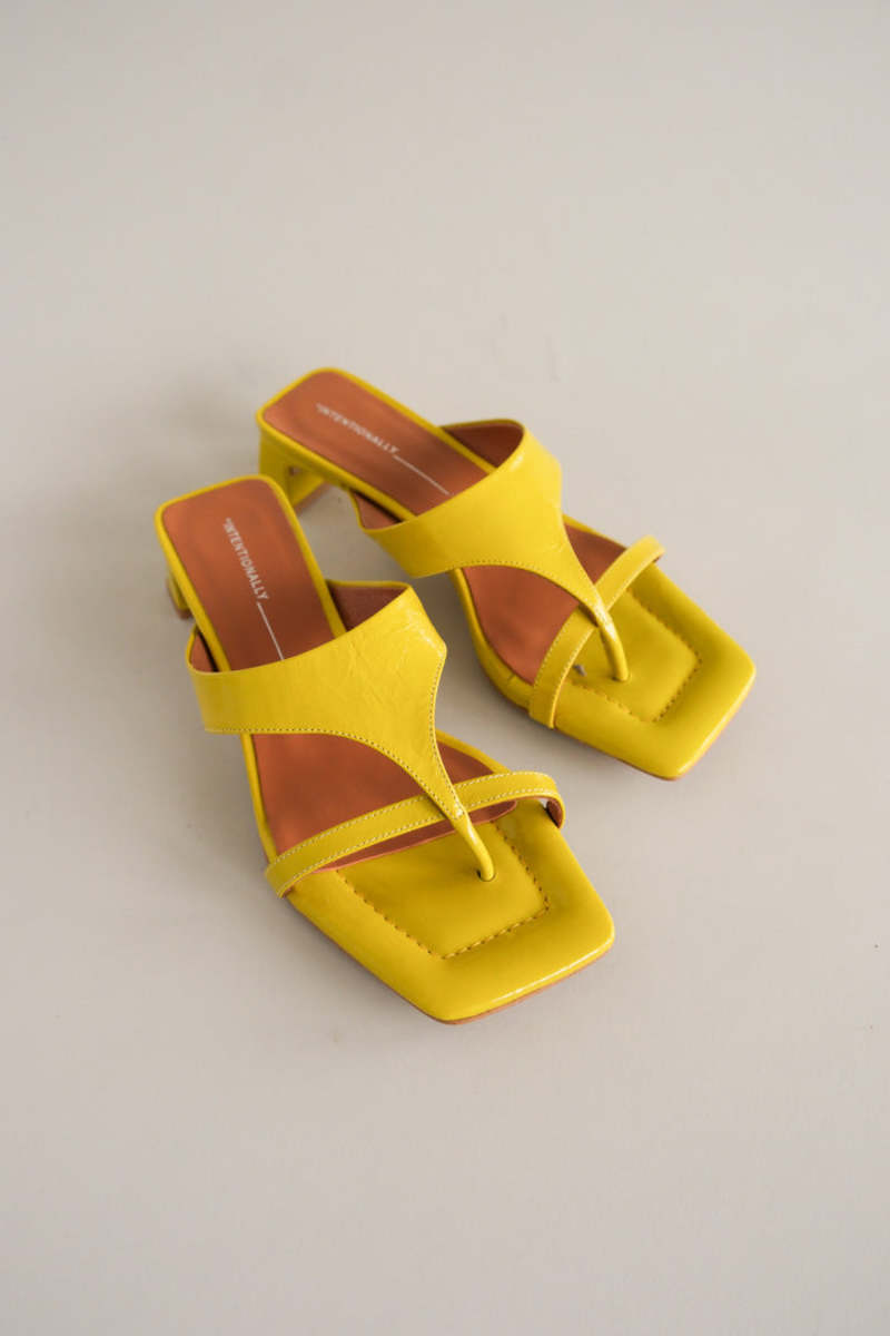 "INTENTIONALLY __________." Flume Sandal - Citron Mustard