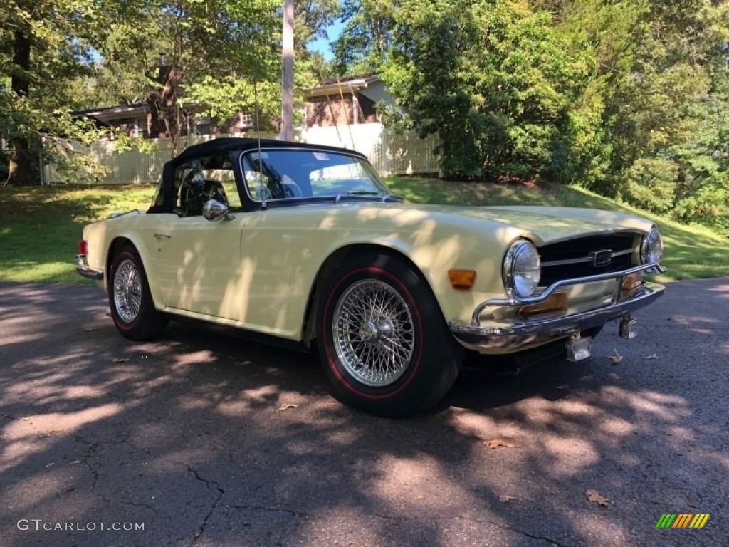 1969 Yellow Triumph TR6 #138485461 Photo #2 | GTCarLot.com - Car Color ...