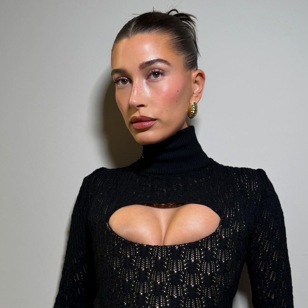 Hailey Bieber joins Harper Beckham in the bodycon dress revival