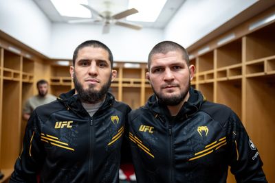 Khabib Nurmagomedov reacts to UFC 311 title fight shift to Islam Makhachev vs. Renato Moicano