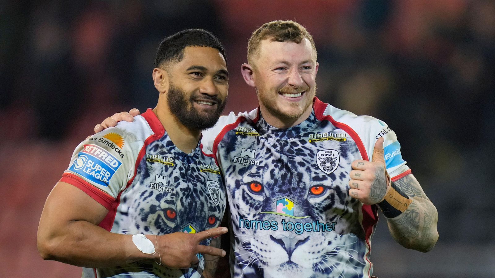 Ricky Leutele, Josh Charnley