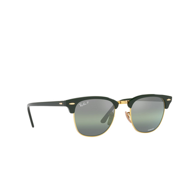 Ray-Ban CLUBMASTER Sunglasses 1368G4 green - three-quarters view