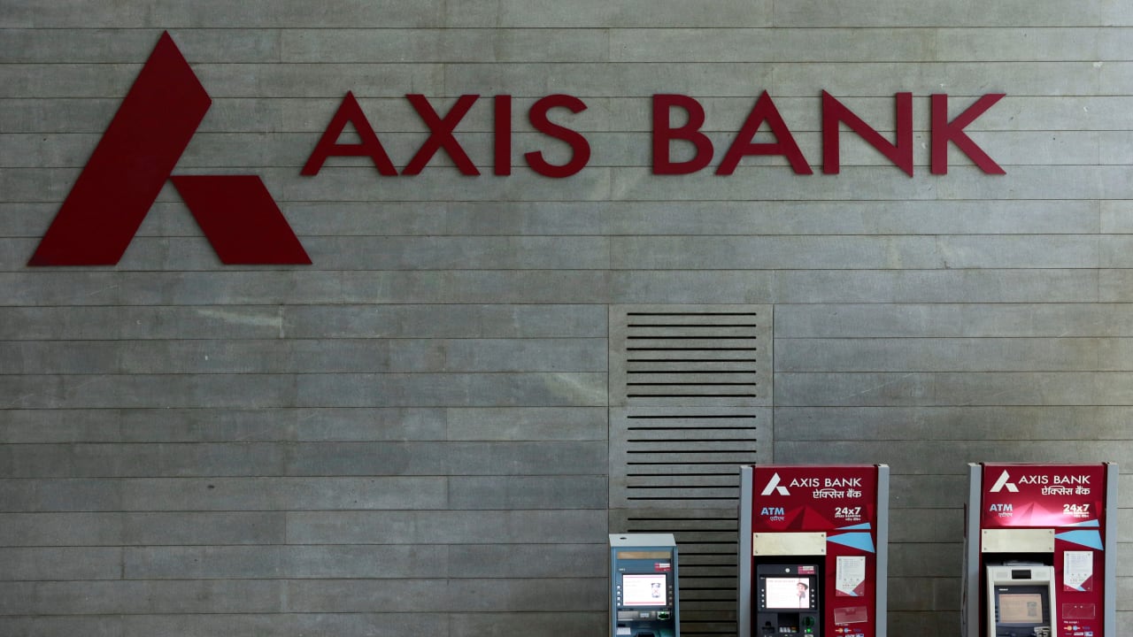 Axis Bank sets eye on semi-urban, rural markets to expand credit card  business