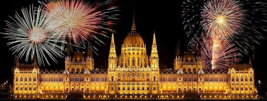 Budapest New Year cruise with dinner and free drinks