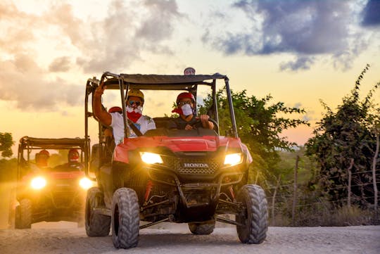 Punta Cana Tour serale in buggy con cena dominicana