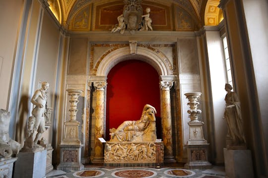 Vatican Museums and Sistine Chapel escorted entrance