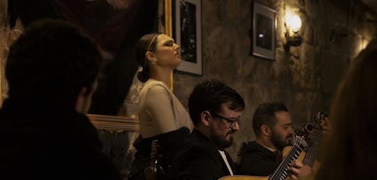 Intimate Fado Concert in a Typical Venue