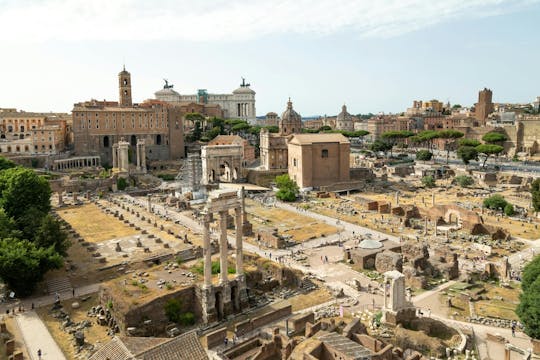 Colosseum & Roman Forum small-group tour with a local guide