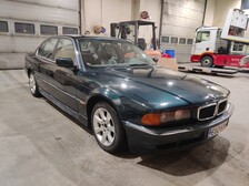 BMW 735