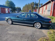 BMW 735