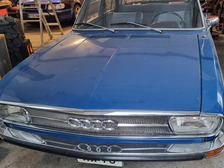 Audi 100