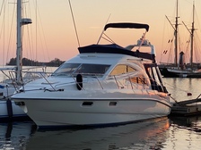 Sealine F34