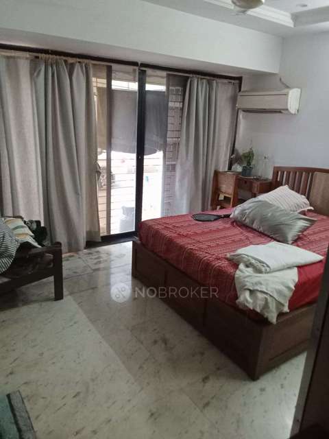 2 BHK Flat In Silver Croft For Sale  In Andheri West