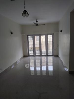 2 BHK Flat In Fairmont Garden, Manapakkam for Rent  In Manapakkam