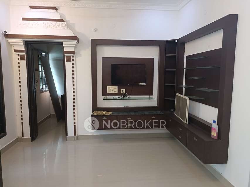 3 BHK Flat In Saikrupa ( No Lift ) for Rent  In Thoraipakkam