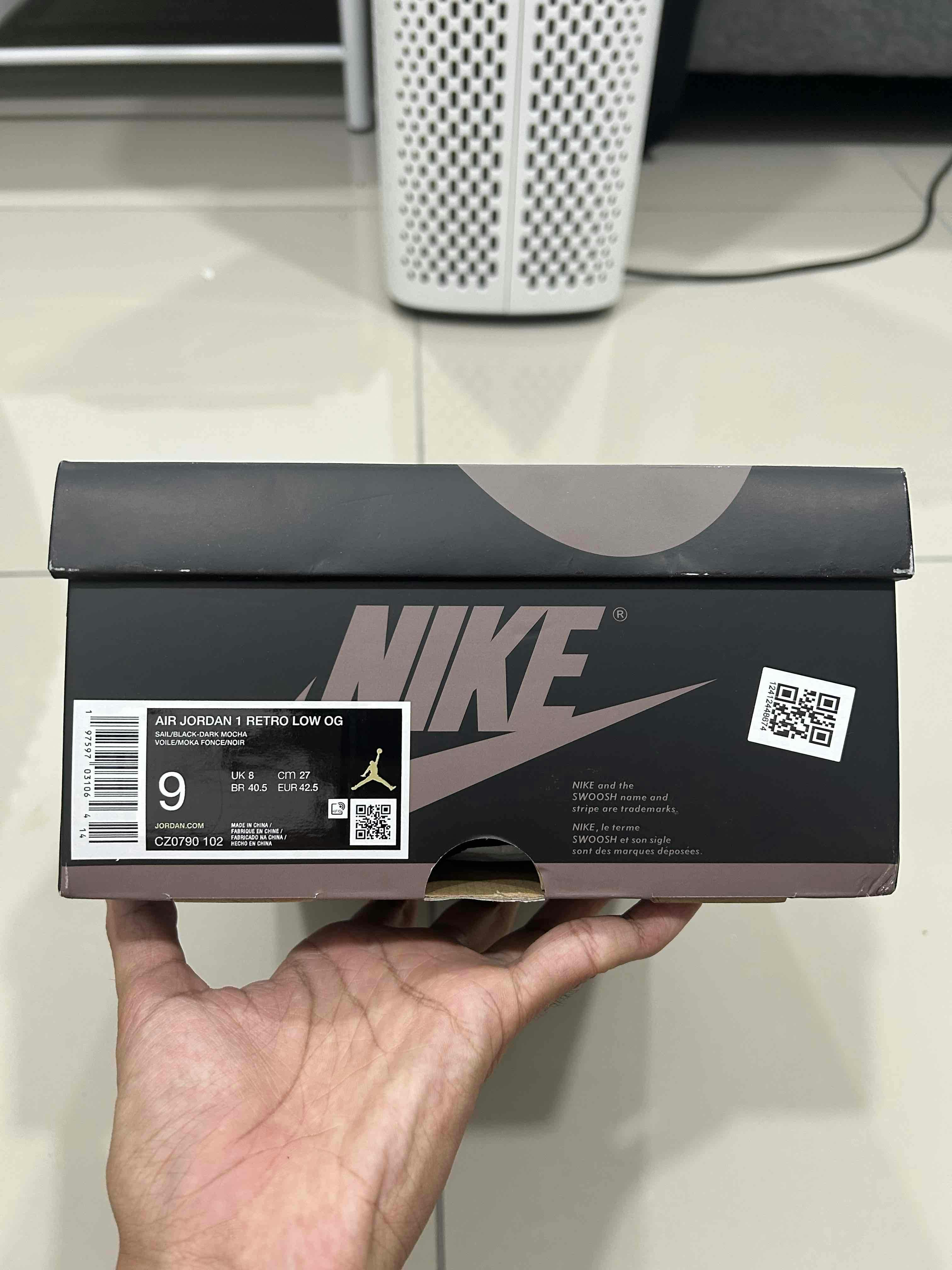 Air Jordan 1 Retro Low OG 'Mocha' CZ0790-102