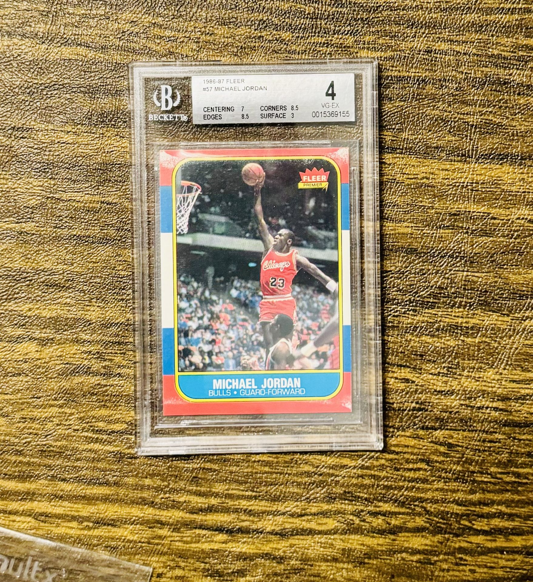 UNDERGRADED!! 1986 Fleer Michael Jordan RC BGS 4 + Other Grades Psa 7,8 ...