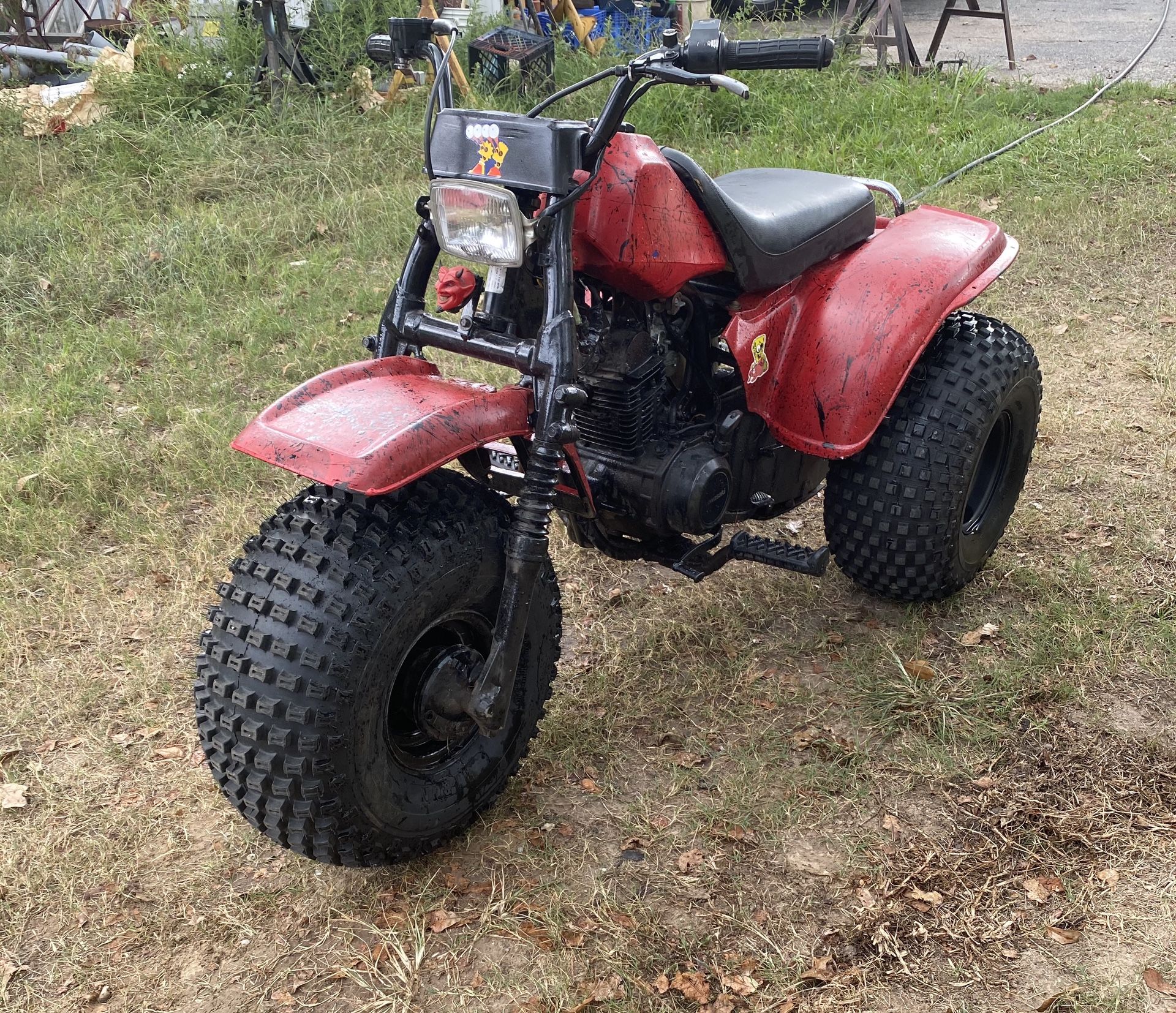 1985 klt Kawasaki three wheeler