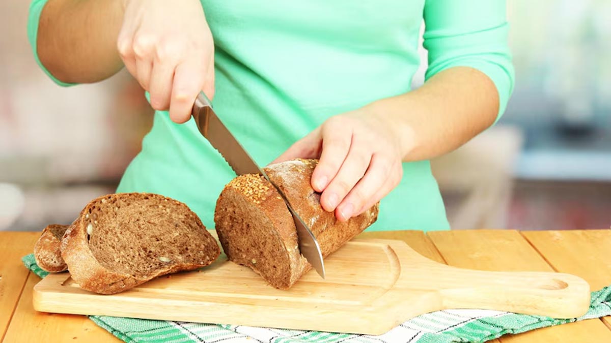 Is Your Brown Bread Really Whole Grain? How to Identify The Fake One