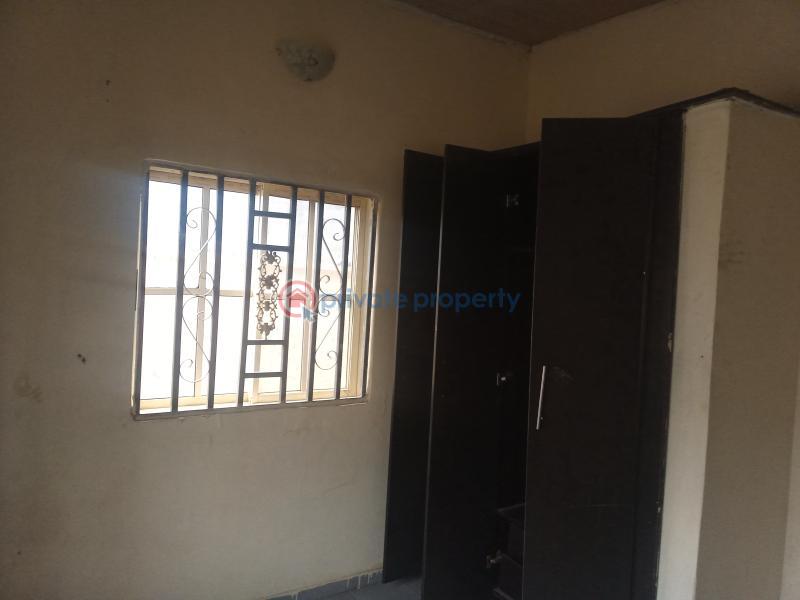 For rent: 2 bedroom Flat & Apartment Behind Lugbe Plaza Lugbe Abuja ...