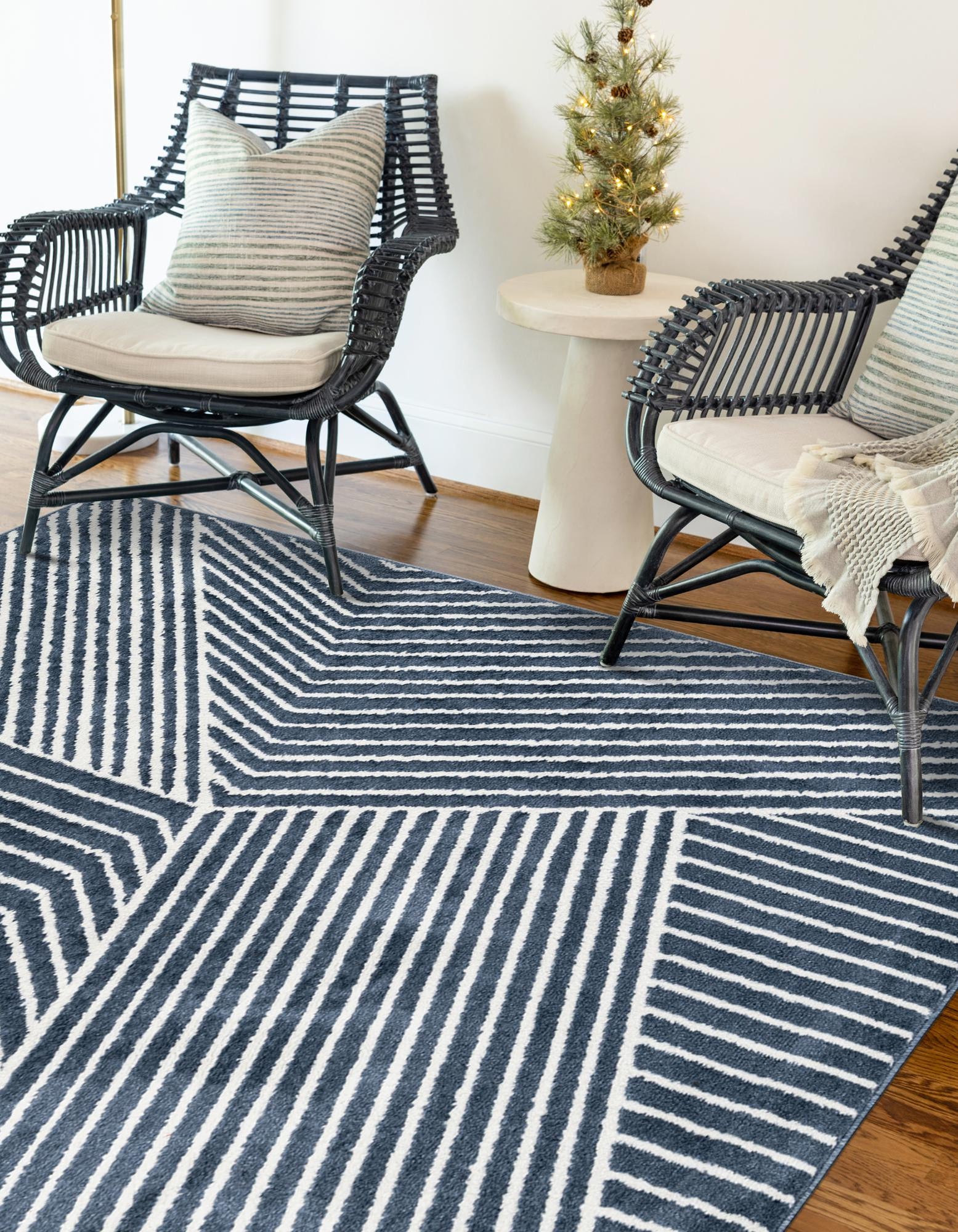  6' x 9' Oslo Rug