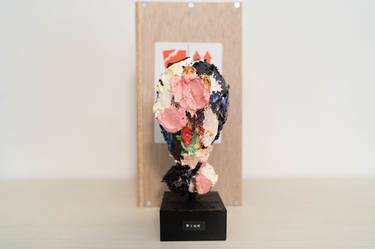 Original Abstract Portrait Sculpture by Tomoya Nakano