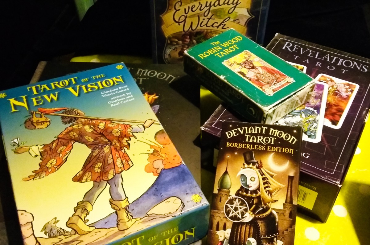 My 5 Best Tarot Decks