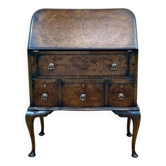 Bureau dos d'âne anglais des années 1930 en noyer