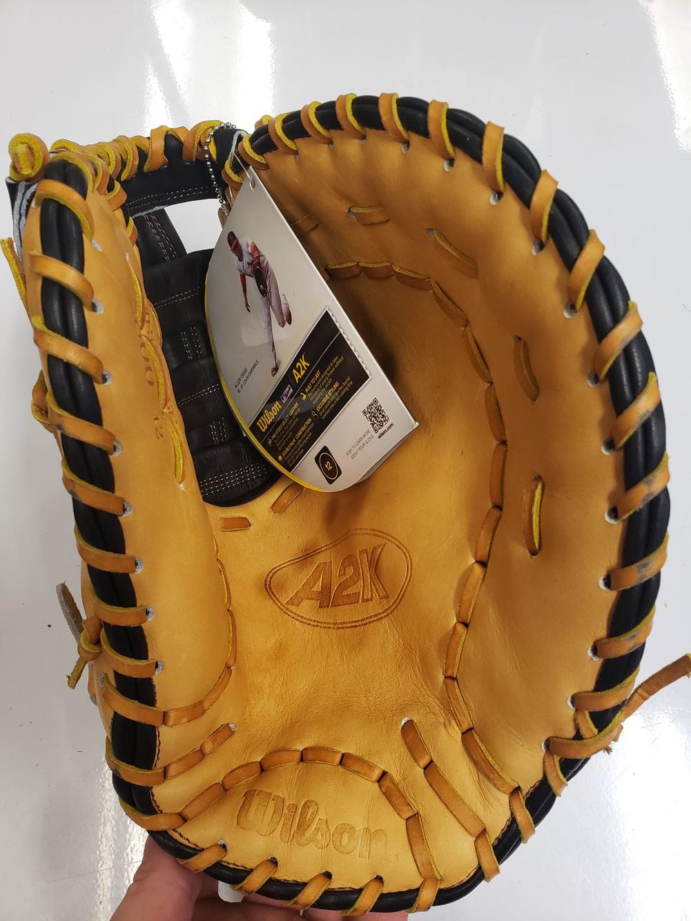 New Wilson A2K BB42800 Right Handed First Base Baseball Glove 12"