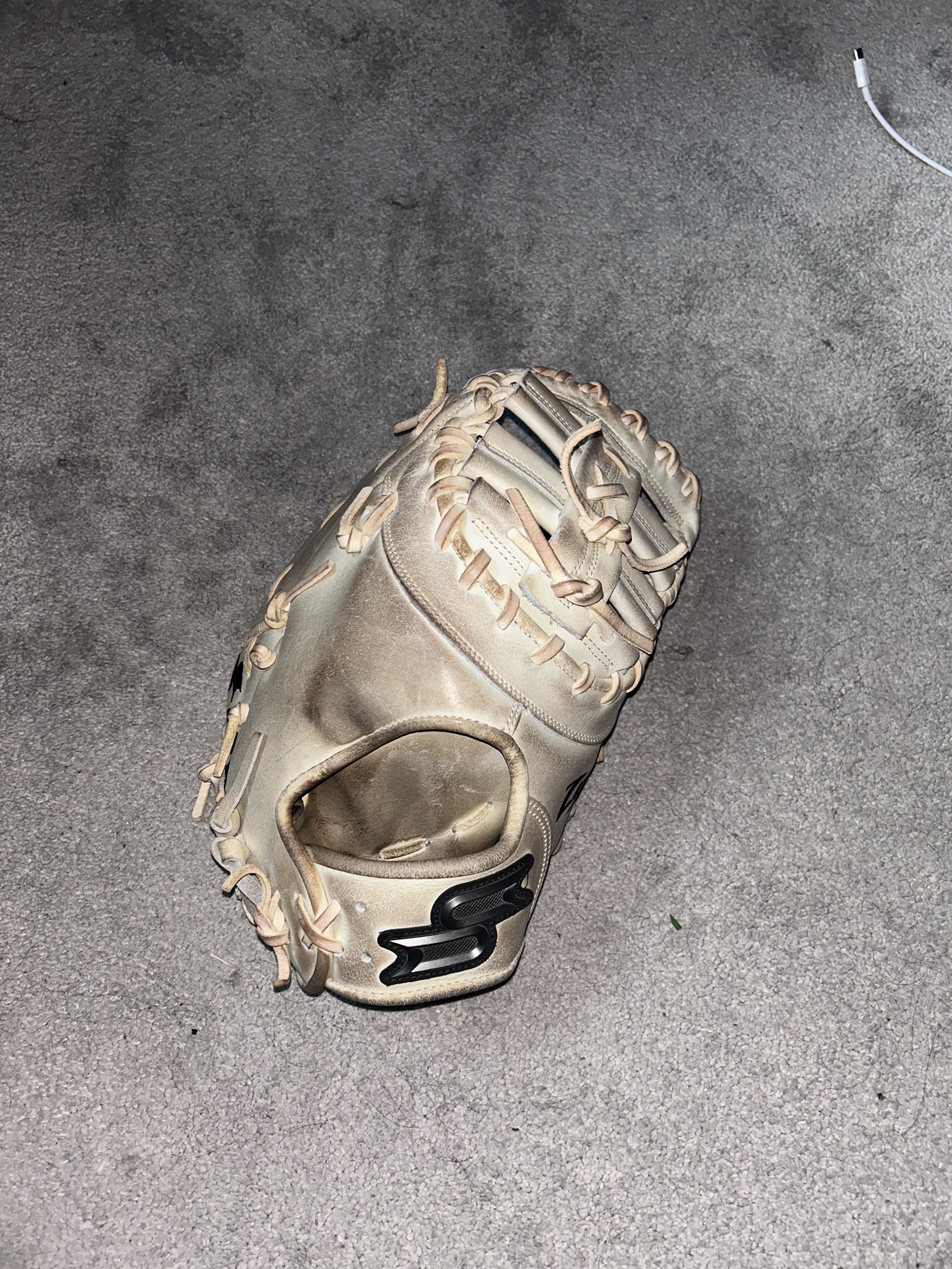 SSK First Base 12.5" (Used) z9 Baseball Glove