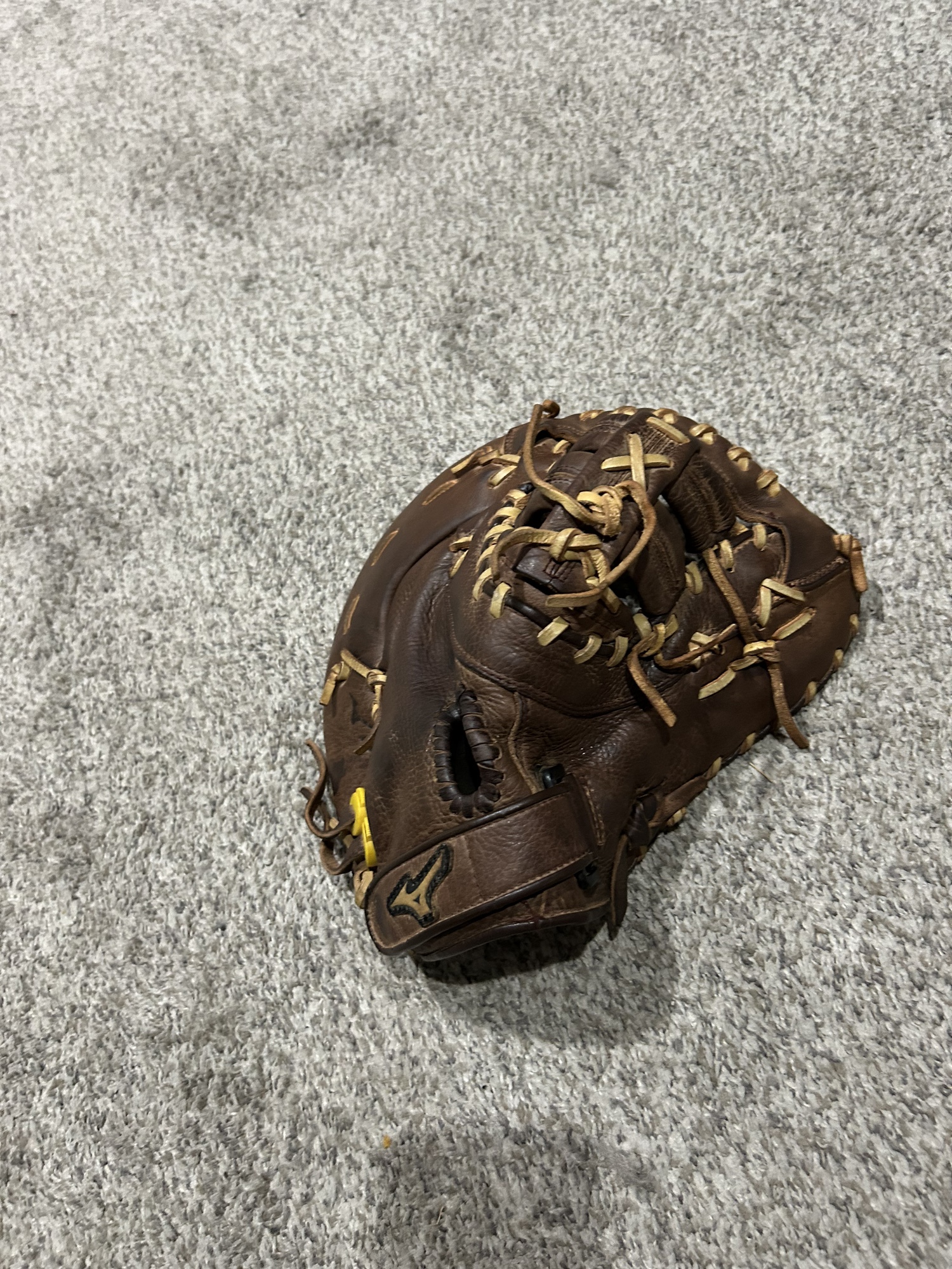 First Base 12.5" (Used) Franchise Baseball Glove