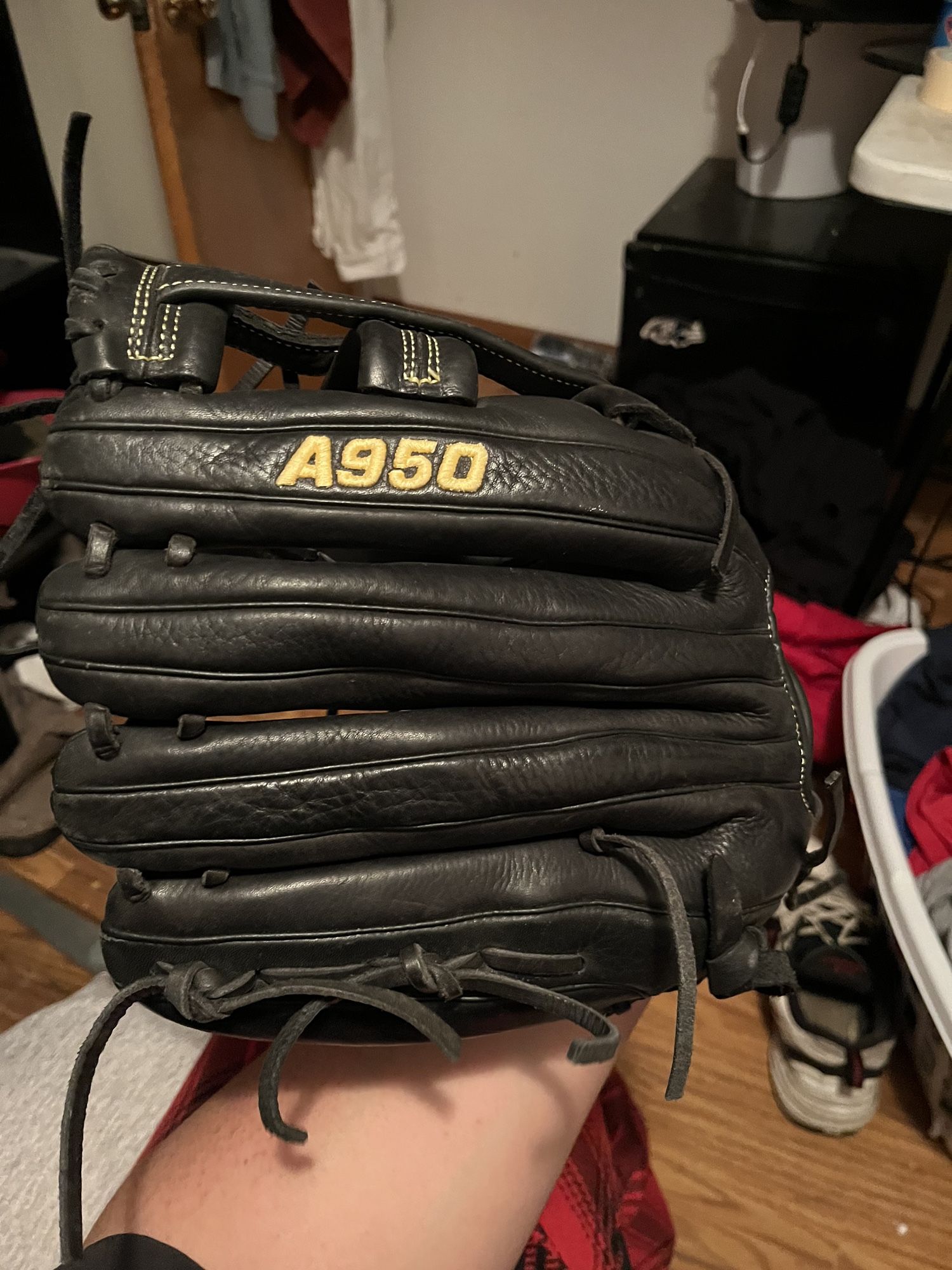 2007 First Base 14" (Used) Baseball Glove