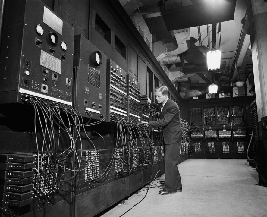 <i>ENIAC</i>