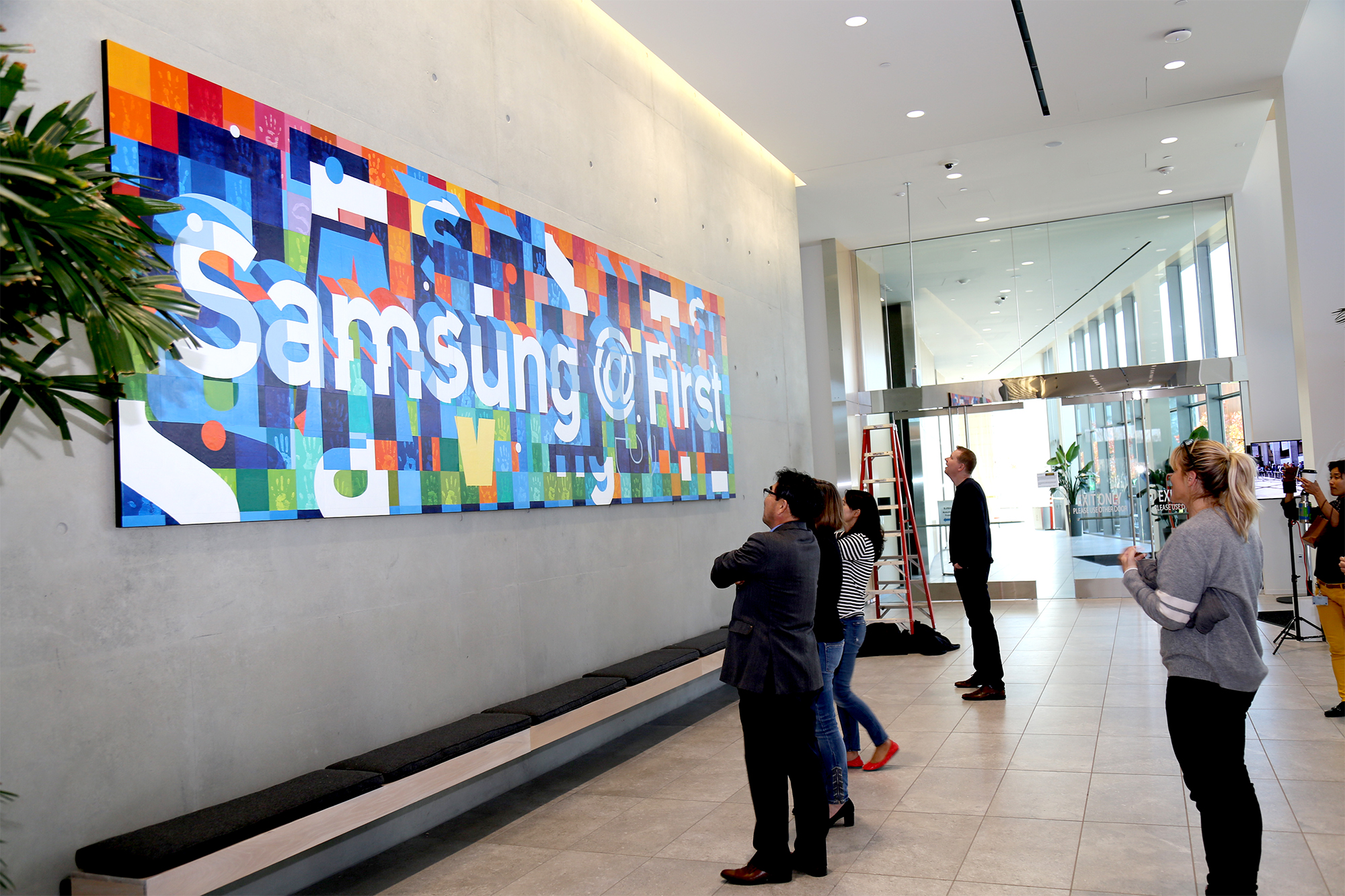 SamsungMural2.jpg