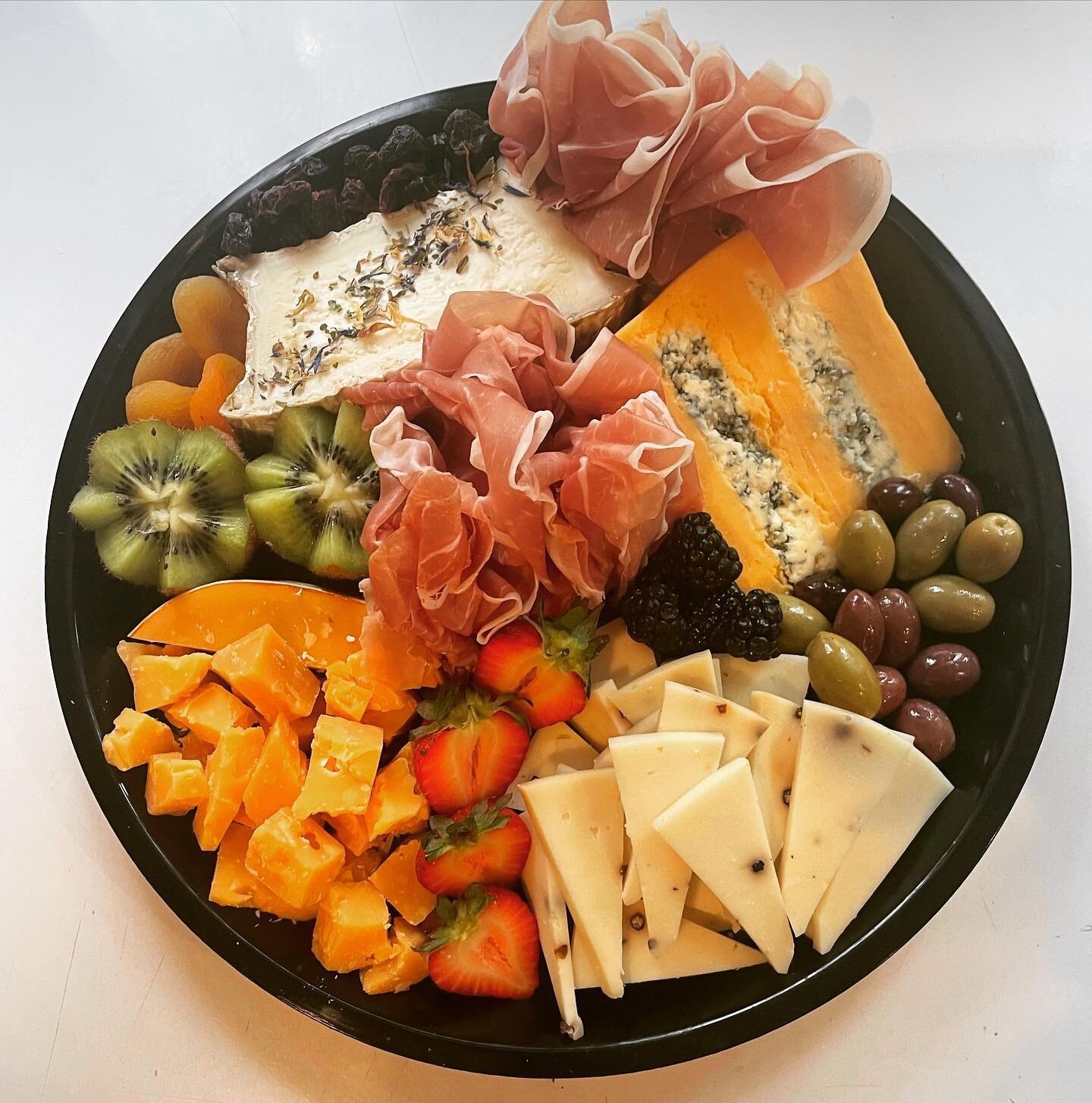 Another platter going out! #cheese #cheeseboard #cheeseart #cheeseplatters #shoplocal #mothersdaygift #mothersday #charcuterieboard #goodfood #delicious #deliciousfood #smallbusiness #shopsmallbusiness #gouda #goudacheese #goatcheese #proscuitto #che