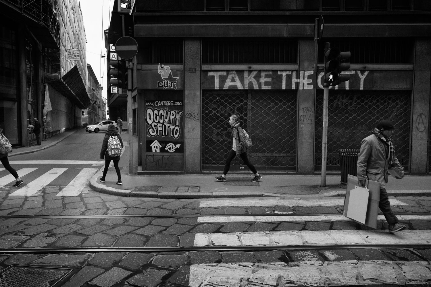 Street-photography-milano-leica-q-feb-2016-3.jpg