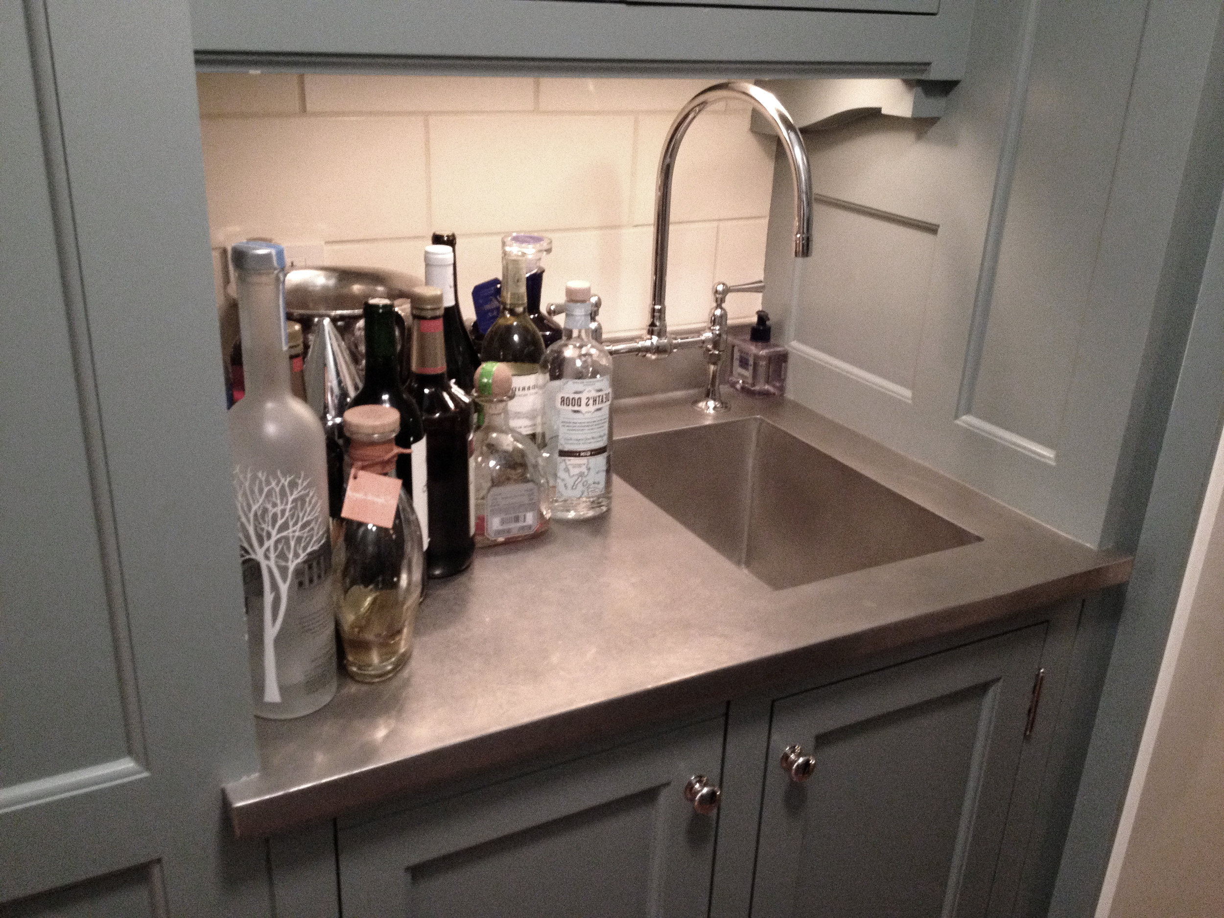 Pewter Wet Bar Top