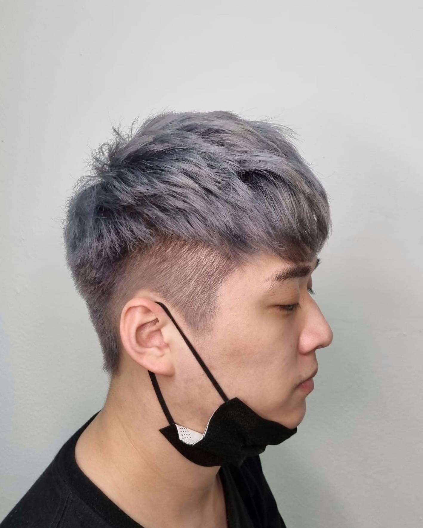 &mdash; Grey &mdash;
.
.
Done by Glen 

@twist_hair_salon_
.
.
.
.
.
.
.
.
#tanjongpagersalon #tanjongpagerhair #brazilanblowoutsg #twisthairsalon