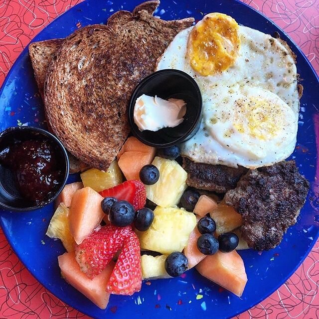 Brunch of Champions🏆!
. . .
Awesome photo and post by &bull; @the_foodie_therapist @noshdurm 
Thanks you!!!
. . .
#durm #durham #nc #breakfast #brunch #lunch