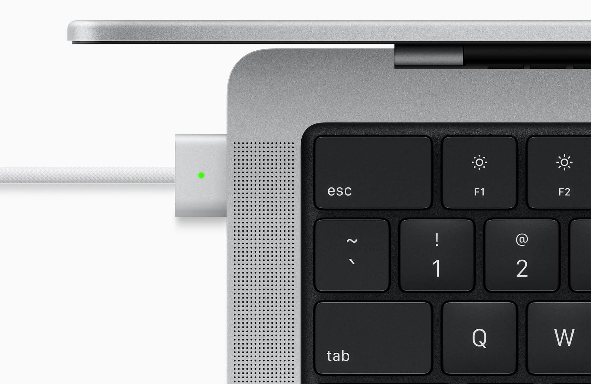 Apple MacBook Pro: MagSafe