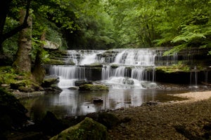 Hike to Lower and Upper Busby Falls