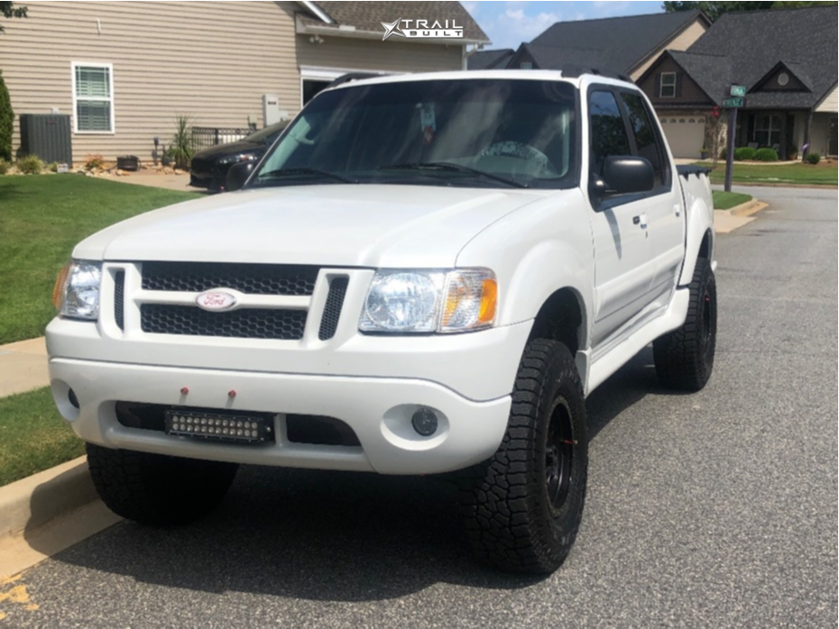 2003 Ford Explorer Sport Trac Lifted