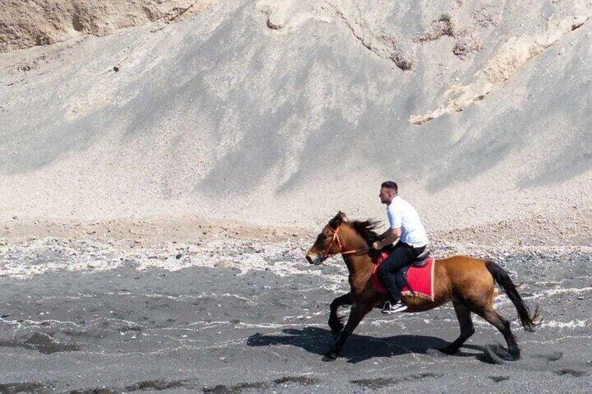 Sunset Horse Riding Experience to Caldera